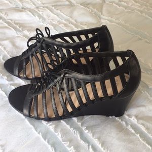 Victoria’s secret strappy cage wedge